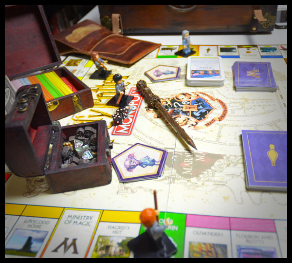 Isle's alternate Harry Potter Monopoly game center art and full components